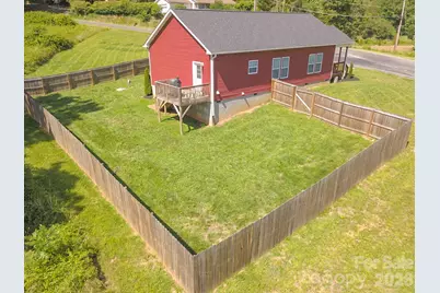2 Clarks Chapel Extension, Weaverville, NC 28787 - Photo 2