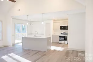 1254 Rainbow Cir, Catawba, SC 29704 - Photo 4