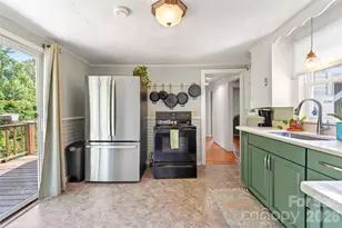 119 Seagle St, Marion, NC 28752 - Photo 16