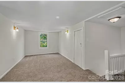 1402 1st Avenue Place NW, Hickory, NC 28601 - Photo 32