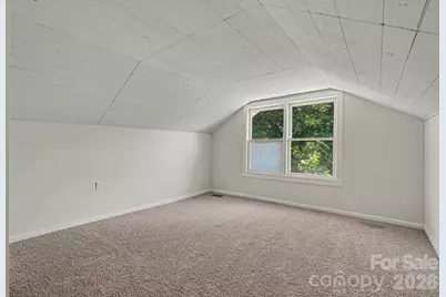 1402 1st Avenue Place NW, Hickory, NC 28601 - Photo 34