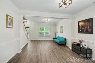 6908 Centerline Dr, Charlotte, NC 28278 - Photo 4