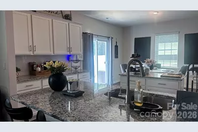 2005 Mariah Glen Court, Charlotte, NC 28213 - Photo 16