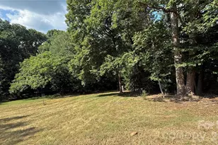 210 Bleynat St NE, Valdese, NC 28690 - Photo 24