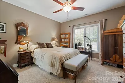 1621 Herbie Circle, Newton, NC 28658 - Photo 14