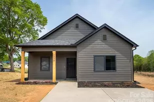 1226 Burris Blvd, Lincolnton, NC 28092 - Photo 1