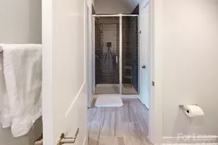 1070 Kenilworth Ave, Charlotte, NC 28204 - Photo 22