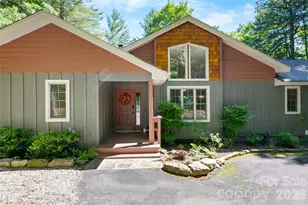 522 Toxaway Ct, Lake Toxaway, NC 28747 - Photo 2