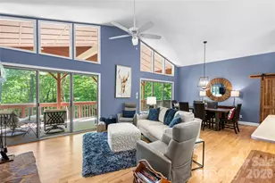 522 Toxaway Ct, Lake Toxaway, NC 28747 - Photo 4