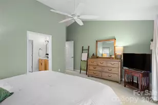 522 Toxaway Ct, Lake Toxaway, NC 28747 - Photo 18