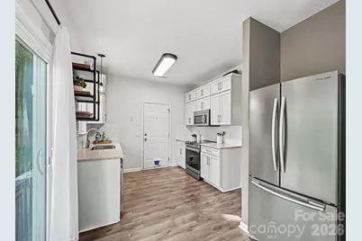 9902 Highlands Crossing Drive, Charlotte, NC 28277 - Photo 10