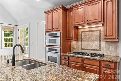 164 Bayberry Creek Circle, Mooresville, NC 28117 - Photo 12