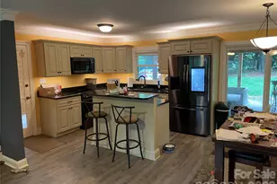 514 Crestview Dr, Albemarle, NC 28001 - Photo 4