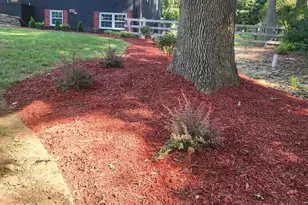 514 Crestview Dr, Albemarle, NC 28001 - Photo 2