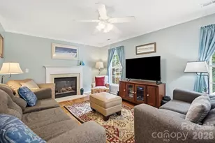 442 Sugar Maple Dr, Tega Cay, SC 29708 - Photo 4