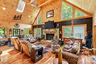 87 Ali Ave, Bakersville, NC 28705 - Photo 4