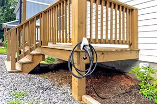 88 Walker St, Black Mountain, NC 28711 - Photo 6