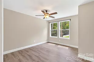 88 Walker St, Black Mountain, NC 28711 - Photo 26