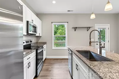 88 Walker Street, Black Mountain, NC 28711 - Photo 12