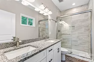 88 Walker St, Black Mountain, NC 28711 - Photo 18
