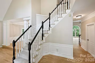 5317 Fairvista Drive, Charlotte, NC 28269 - Photo 2