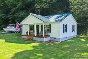 232 Langford Branch Rd, Burnsville, NC 28714 - Photo 2