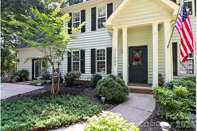 11007 Secotan Lane, Matthews, NC 28105 - Photo 2