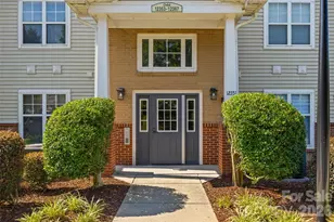 12363 Copper Mountain Blvd, Charlotte, NC 28277 - Photo 2
