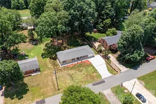 2173 Ridgewood Dr, Gastonia, NC 28054 - Photo 2