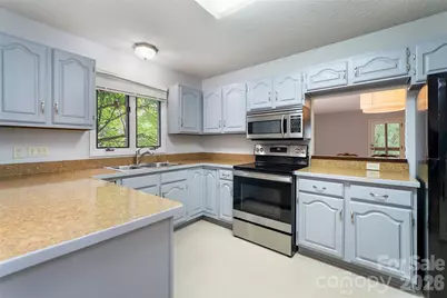 305 Piney Mountain Drive #D-1, Asheville, NC 28805 - Photo 4