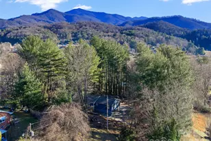 139 Church St, Burnsville, NC 28714 - Photo 32