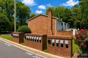 8208 Knights Bridge Rd, Charlotte, NC 28210 - Photo 30