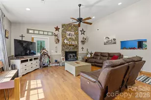 2269 Lee Roy Ln, Lenoir, NC 28645 - Photo 8