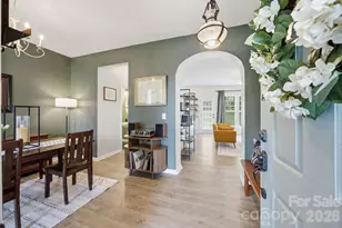 9511 Long Hill Dr, Charlotte, NC 28214 - Photo 4