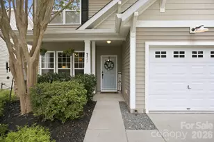 9511 Long Hill Dr, Charlotte, NC 28214 - Photo 2