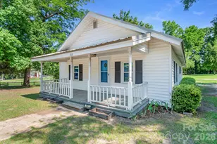208 W Church St, Jefferson, SC 29718 - Photo 6