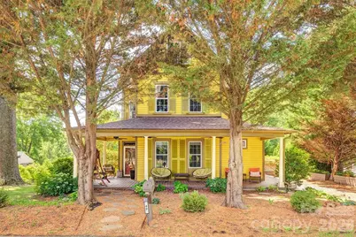 42 Church Street, Weaverville, NC 28787 - Photo 2