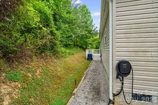 77 Star Flower Rd, Alexander, NC 28701 - Photo 28
