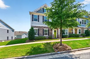 15116 Meacham Farm Dr, Huntersville, NC 28078 - Photo 2