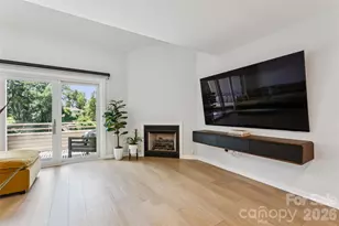 14039 Queens Harbor Rd, Charlotte, NC 28278 - Photo 12