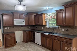 111 Midway Lake Rd, Mooresville, NC 28115 - Photo 24