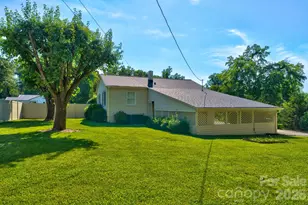 402 N Houser St, Cherryville, NC 28021 - Photo 4