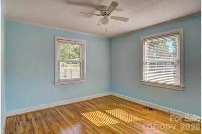 402 N Houser Street, Cherryville, NC 28021 - Photo 12
