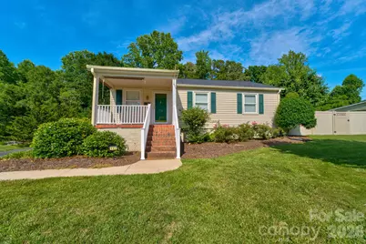 402 N Houser Street, Cherryville, NC 28021 - Photo 2