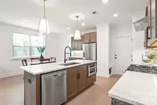 804 Garringer Pl, Charlotte, NC 28208 - Photo 2