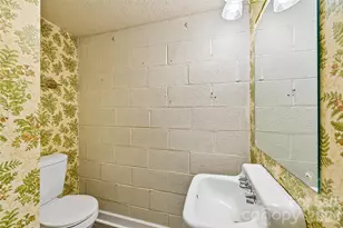 1621 N Oak Dr, Shelby, NC 28150 - Photo 34