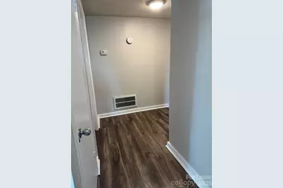 912 Berryhill Road, Charlotte, NC 28208 - Photo 6
