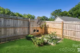 307 Austin St, Albemarle, NC 28001 - Photo 24