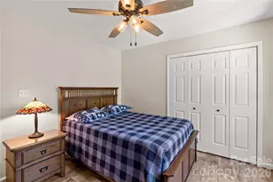 4425 Derbyshire Ln, Matthews, NC 28104 - Photo 24