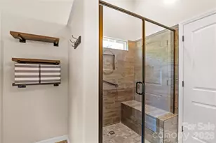 4425 Derbyshire Ln, Matthews, NC 28104 - Photo 22